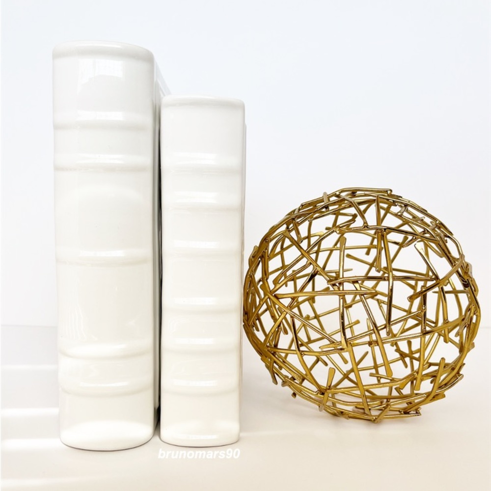 Z Gallerie Ceramic Books